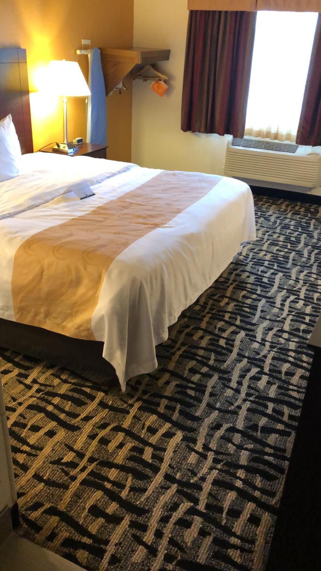 Quality Inn & Suites Danville Exteriér fotografie