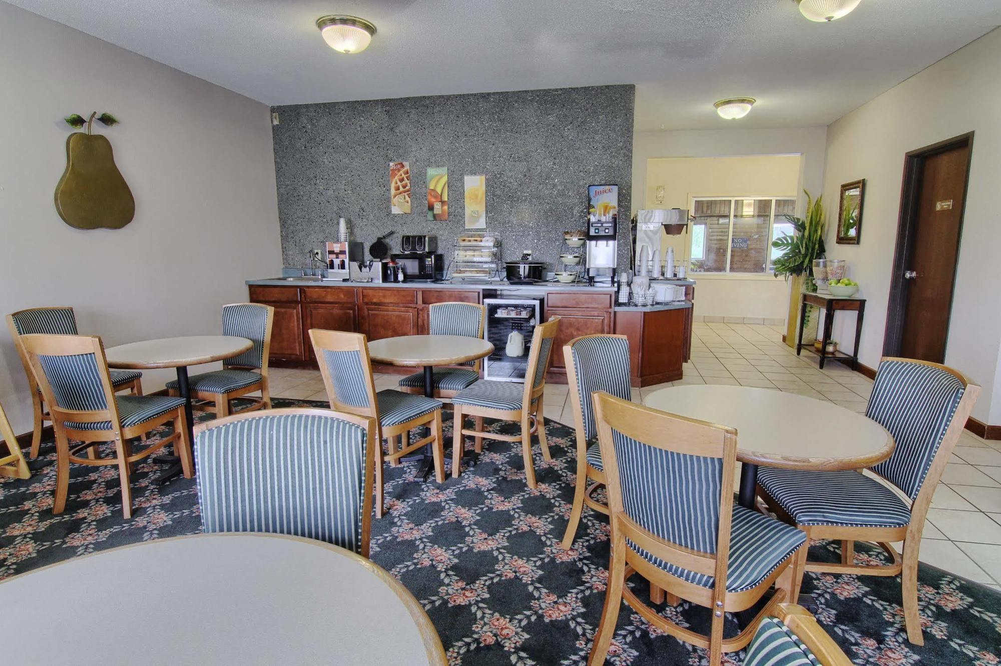 Quality Inn & Suites Danville Exteriér fotografie