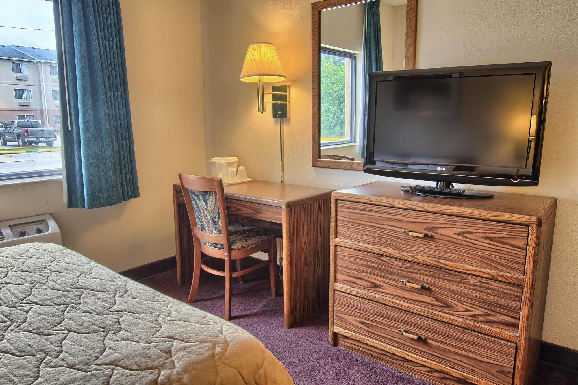 Quality Inn & Suites Danville Exteriér fotografie