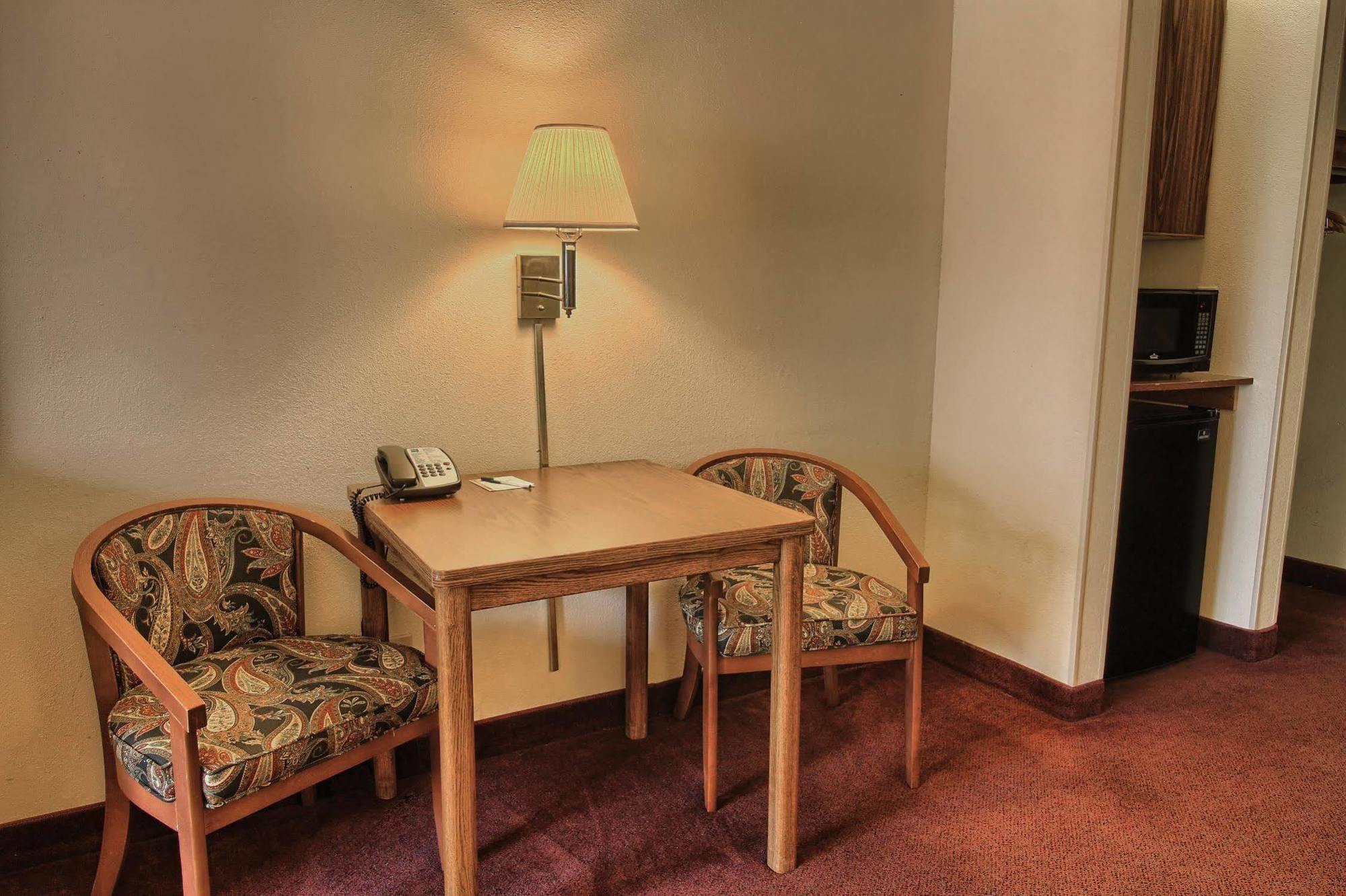 Quality Inn & Suites Danville Exteriér fotografie